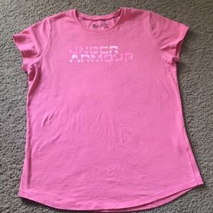 Under Armour top